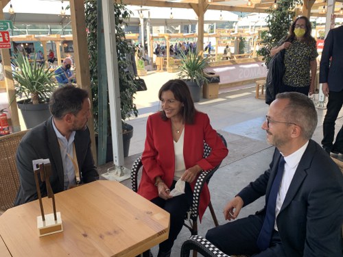 López es reuneix amb Anne Hidalgo i la felicita per ser l'escollida del PS francès a les presidencials